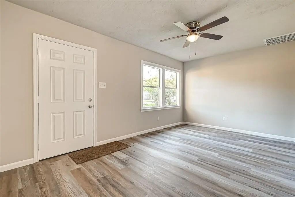 515 Bluebonnet Drive - Photo 5