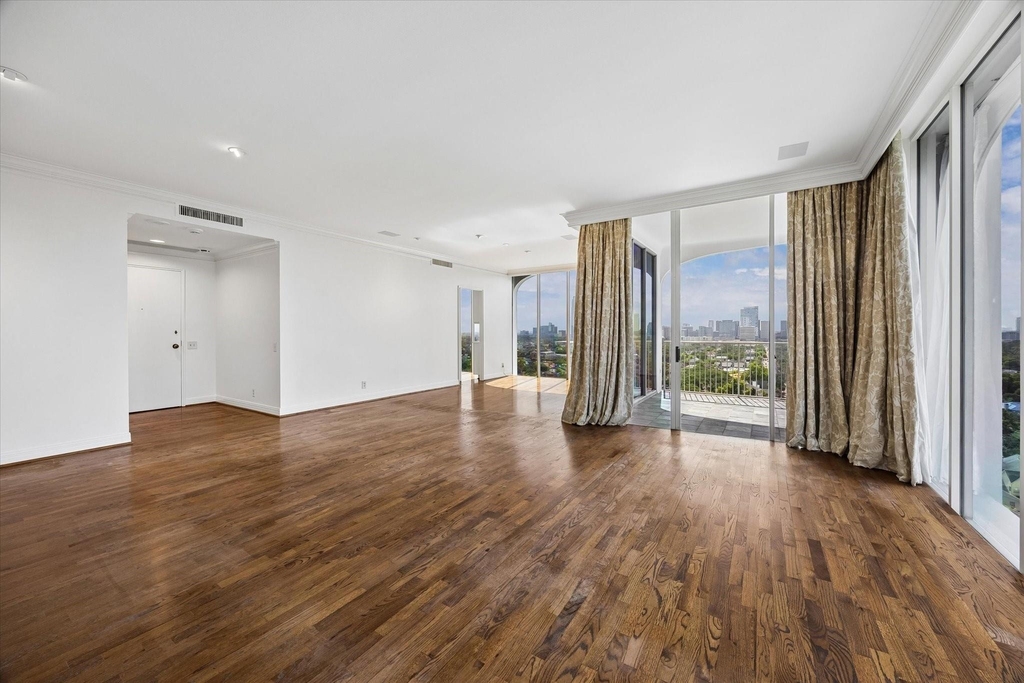 3711 San Felipe Street - Photo 2