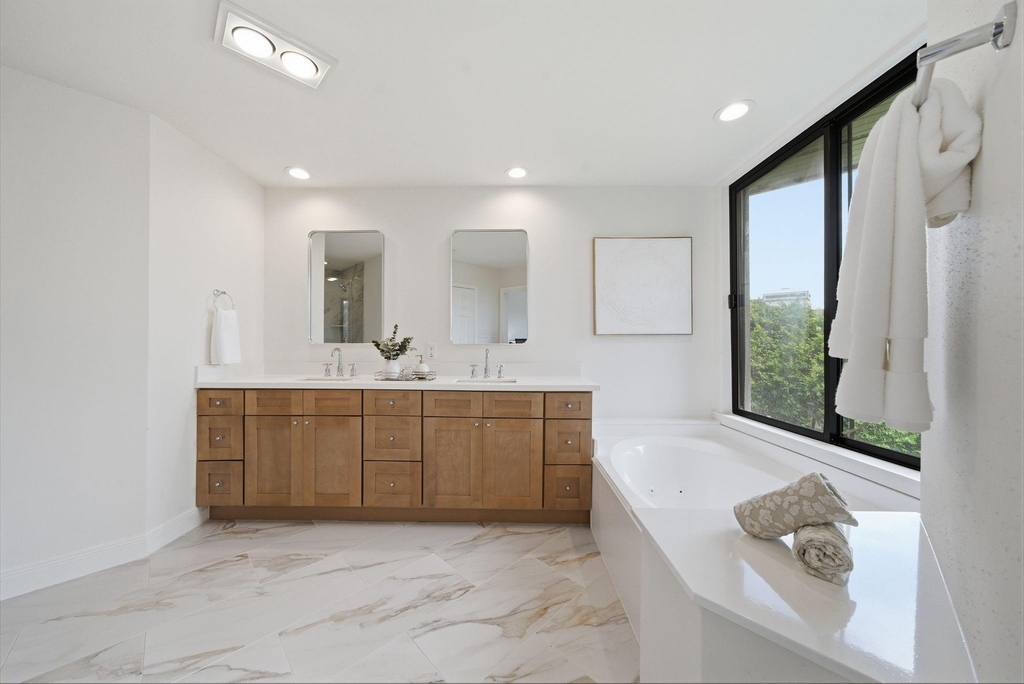 1723 Enterprise Avenue - Photo 19