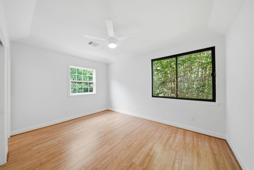 1723 Enterprise Avenue - Photo 24