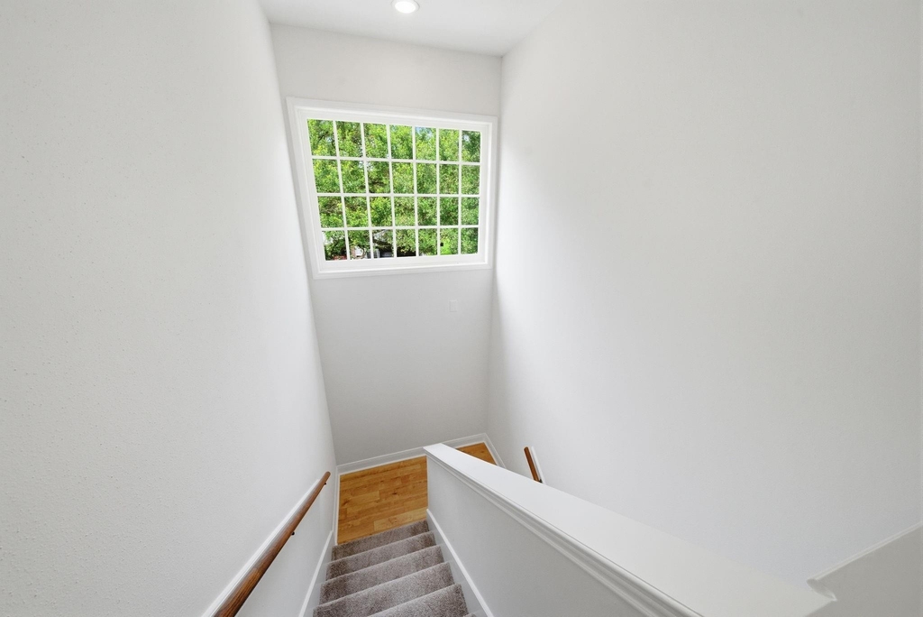 1723 Enterprise Avenue - Photo 17