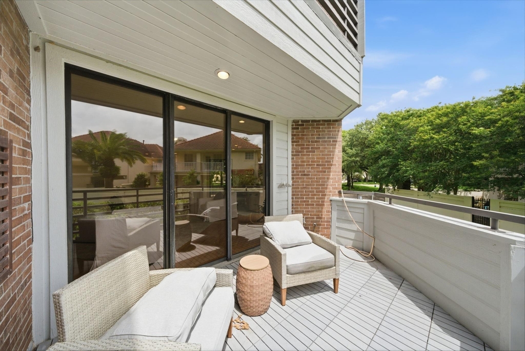 1723 Enterprise Avenue - Photo 4