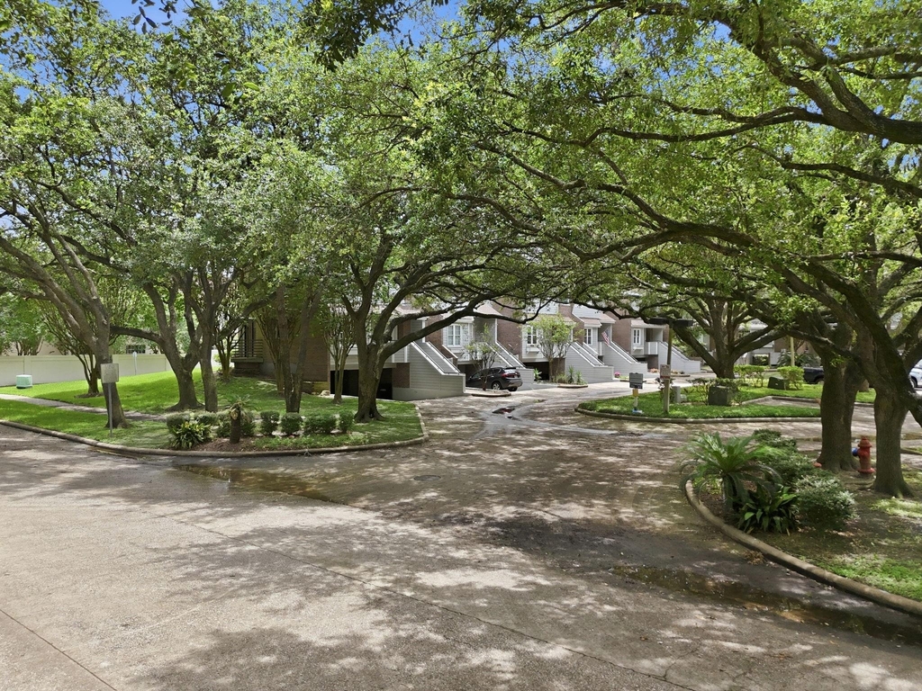 1723 Enterprise Avenue - Photo 32