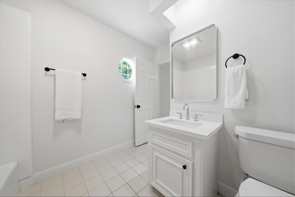 1723 Enterprise Avenue - Photo 28