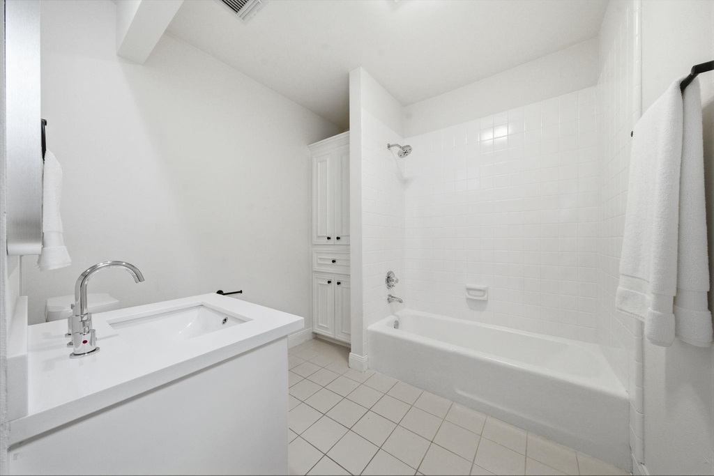 1723 Enterprise Avenue - Photo 22
