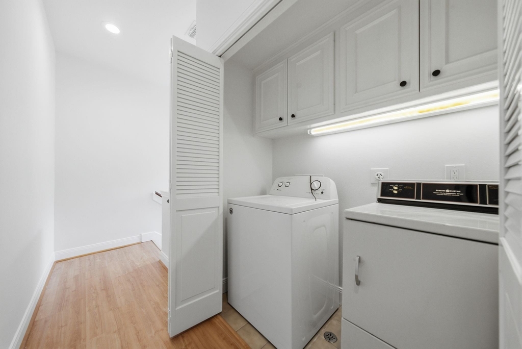 1723 Enterprise Avenue - Photo 27