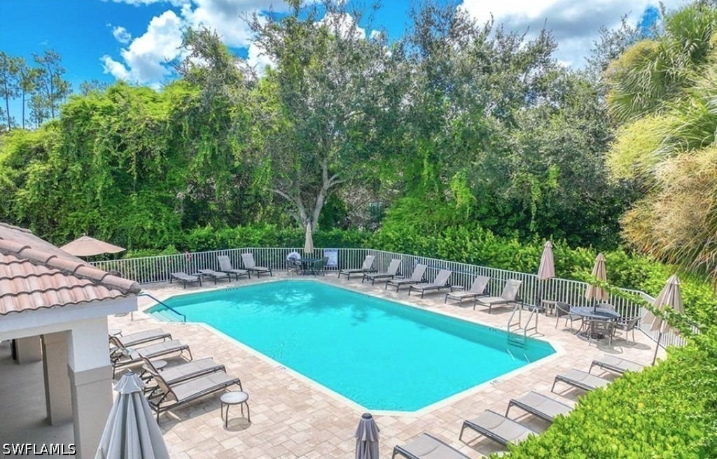 8217 Parkstone Place - Photo 3