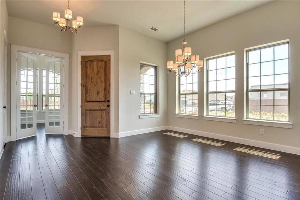 5508 Gypsum Drive - Photo 2