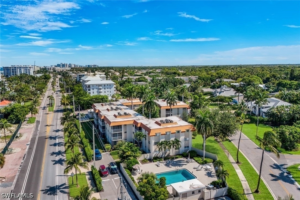 1100 Gulf Shore Boulevard N - Photo 21
