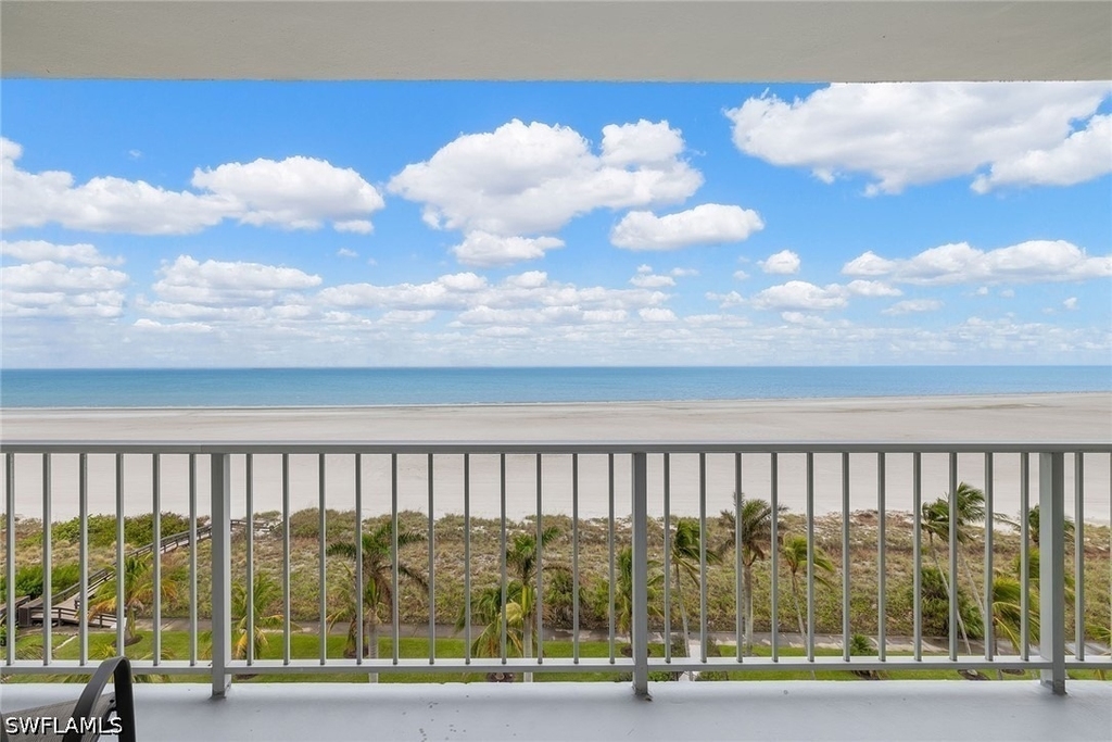 140 Seaview Court - Photo 16