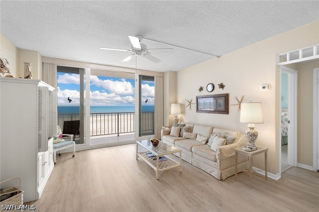140 Seaview Court - Photo 1