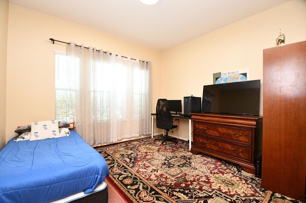 7110 Anaquitas Creek Court - Photo 23