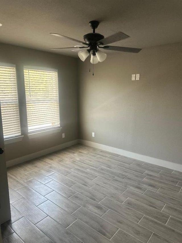 2715 Nora Street - Photo 4