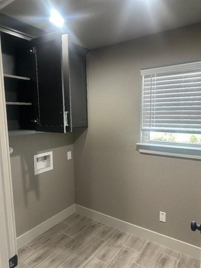 2715 Nora Street - Photo 3