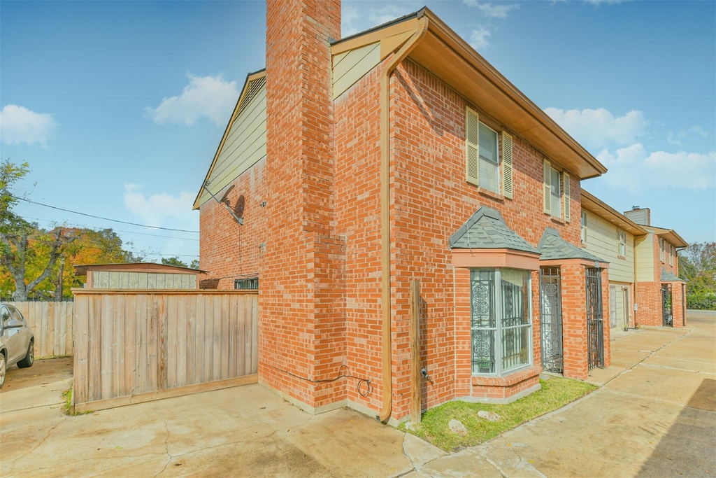 9217 Carousel Lane - Photo 1