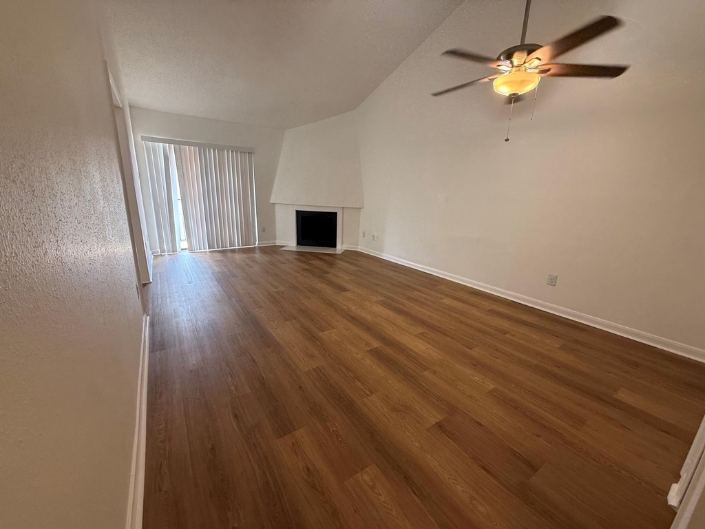 10075 Westpark Drive - Photo 14