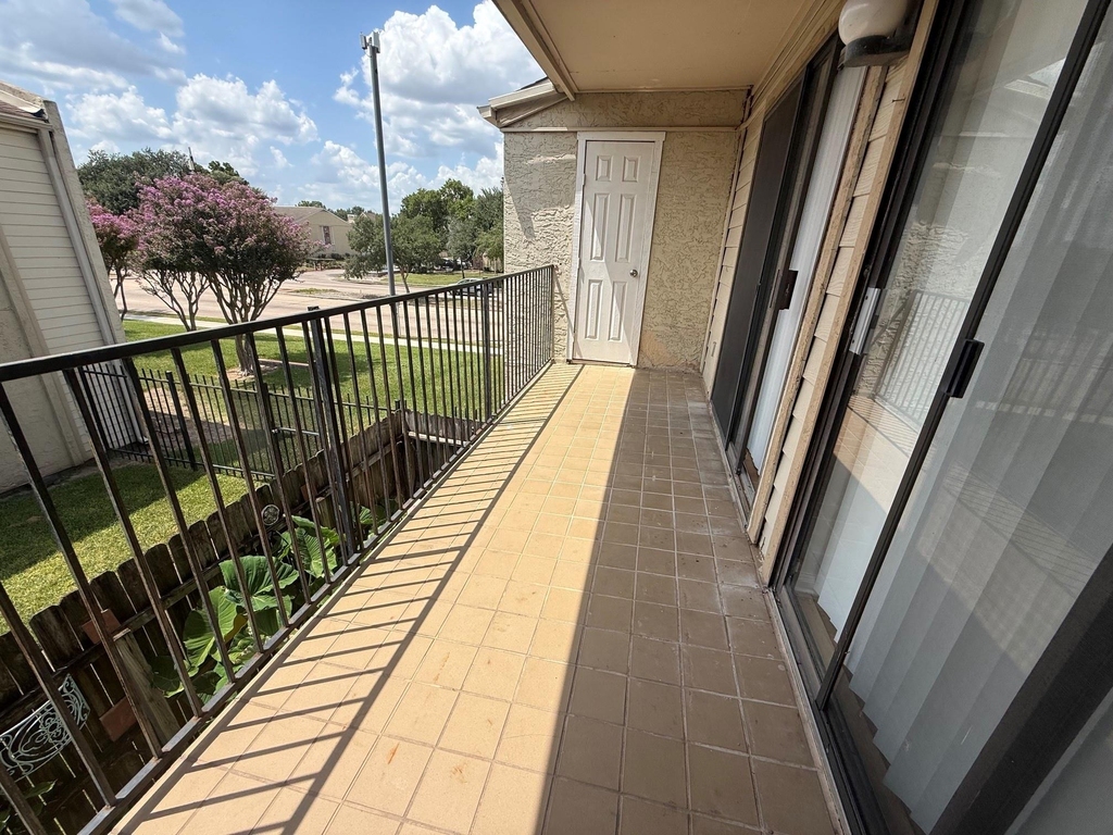 10075 Westpark Drive - Photo 5