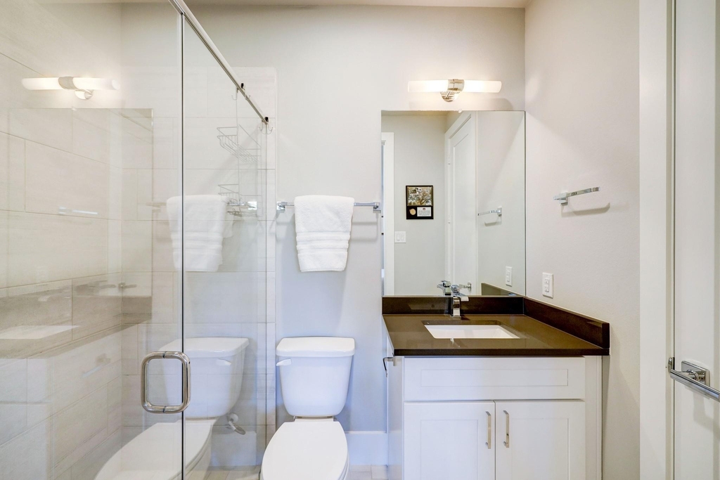 5711 Larkin Street - Photo 3
