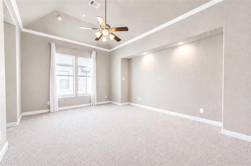 5826 Darling Street - Photo 12