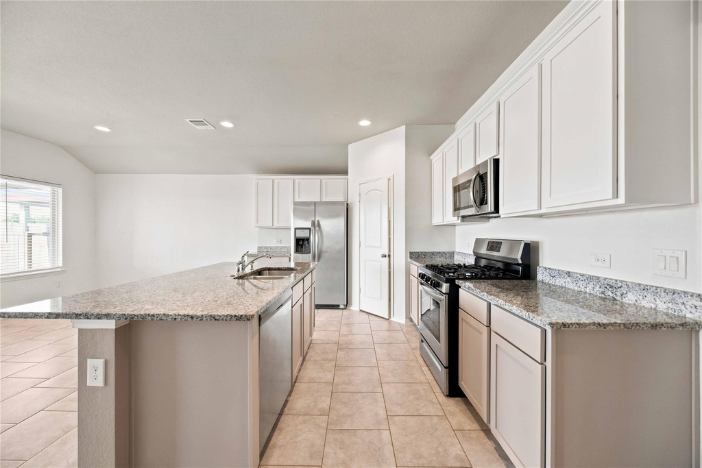 22631 Busalla Trail - Photo 2