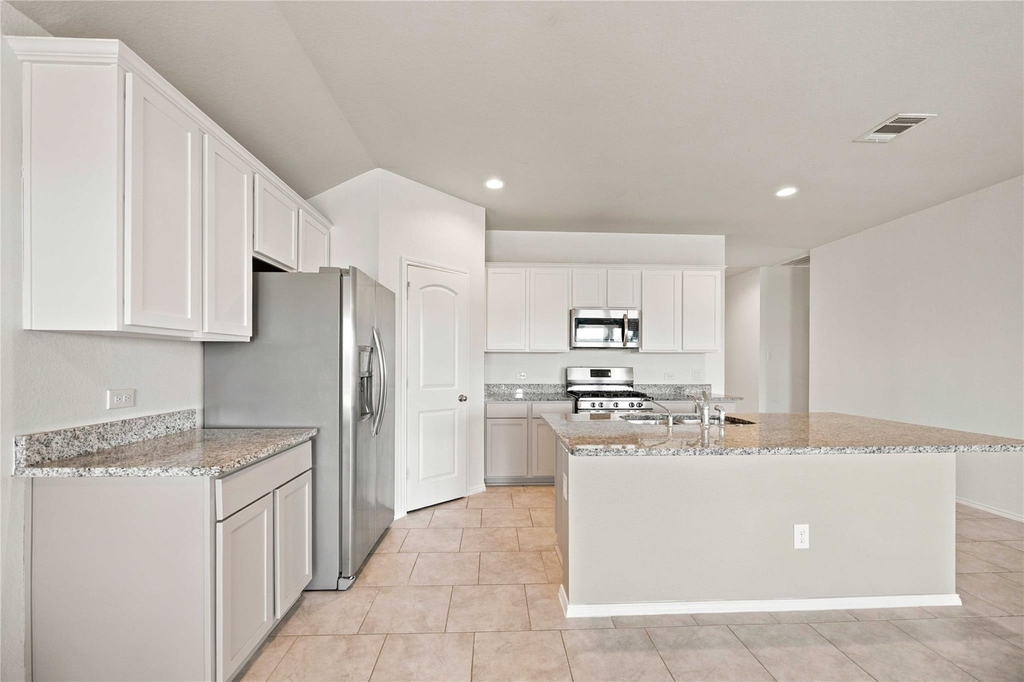 22631 Busalla Trail - Photo 5
