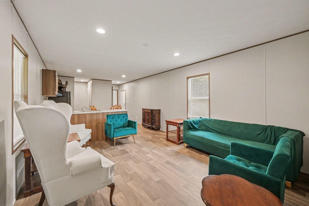 27115 Azalea Ct - Photo 0