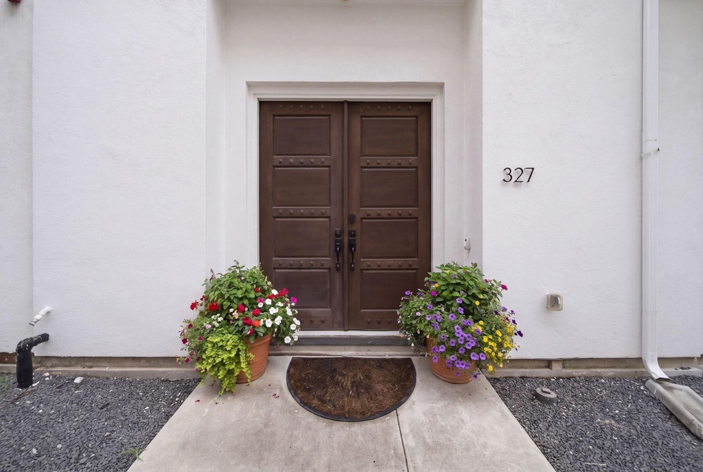 327 E 2nd Street - Photo 1