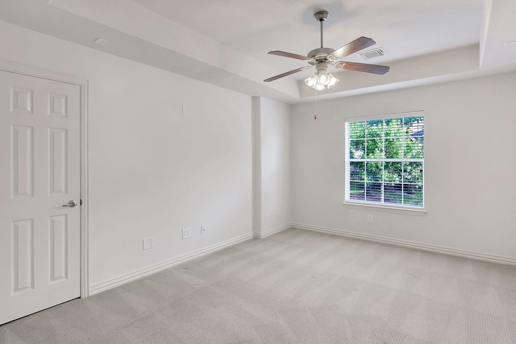 27 Frontera - Photo 28