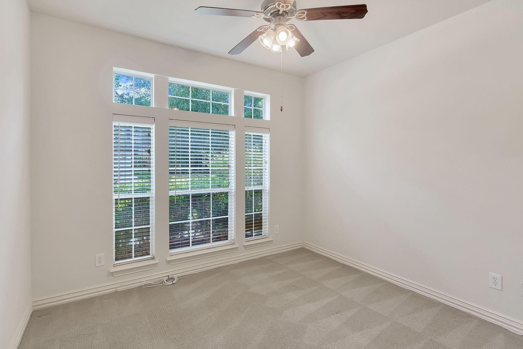 27 Frontera - Photo 24