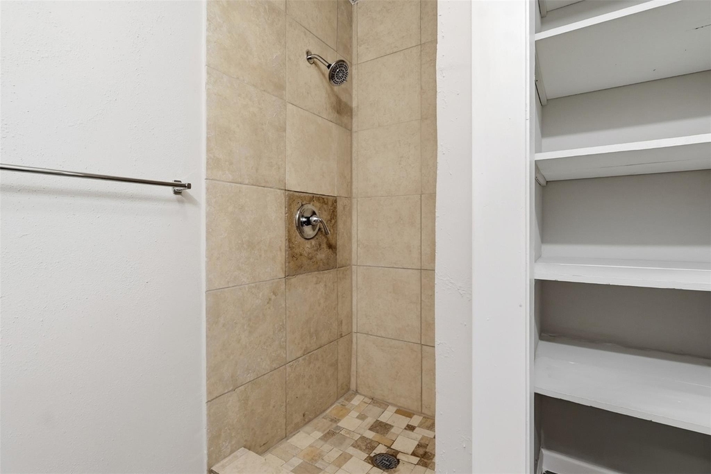 4767 Beechaven St - Photo 14