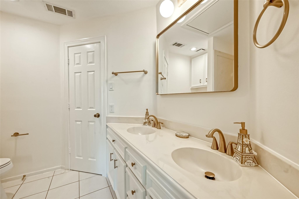 13719 Ashley Run - Photo 24