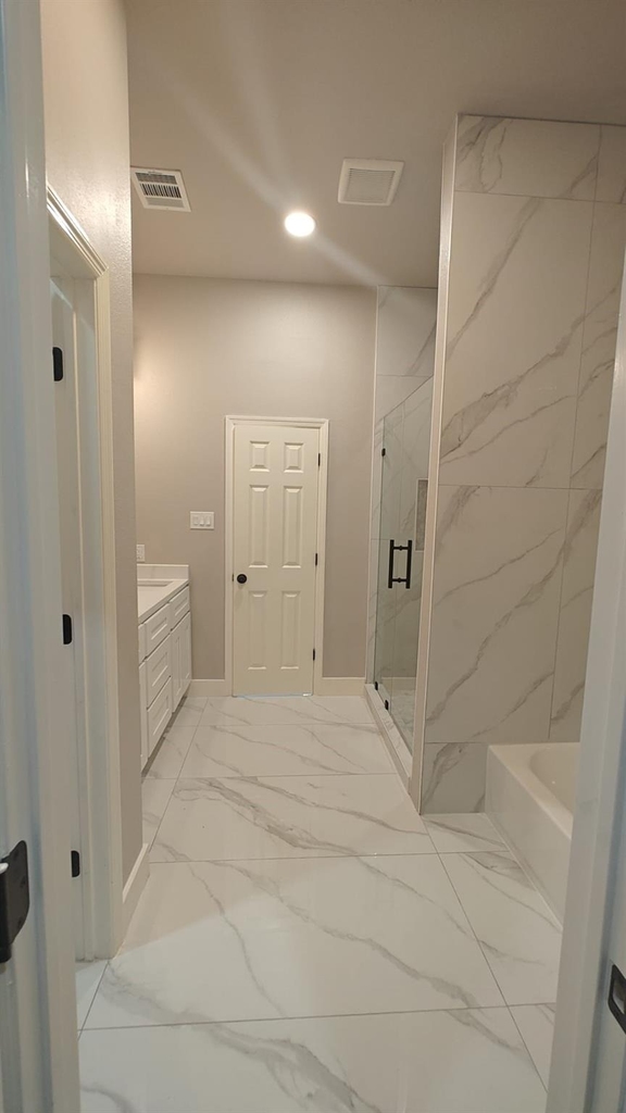 504 Center Street - Photo 11