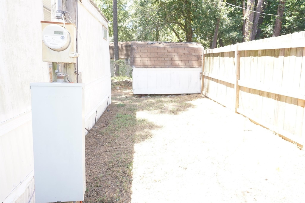 10970 Maywood Street - Photo 22