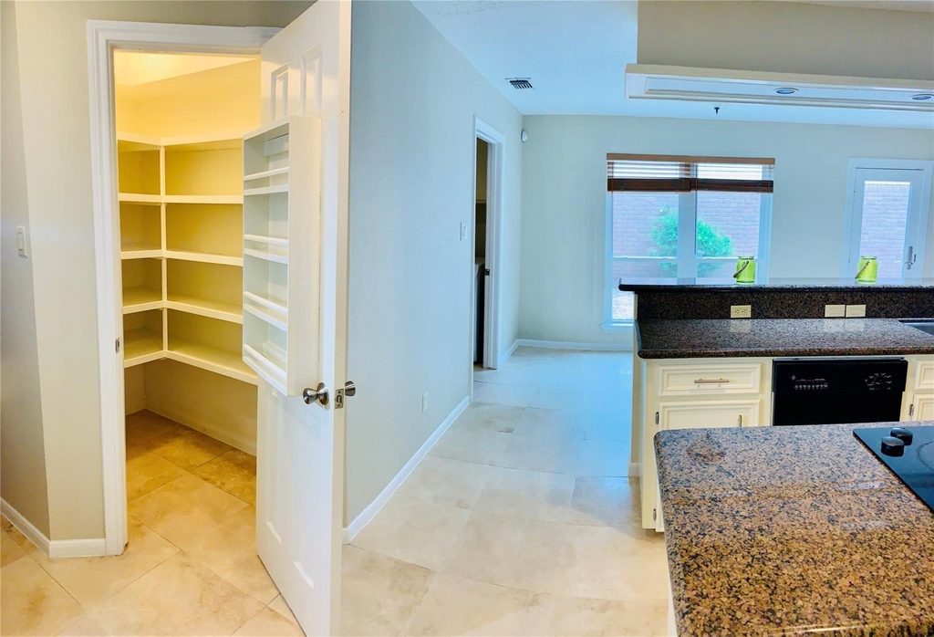14135 Sandfield Drive - Photo 14