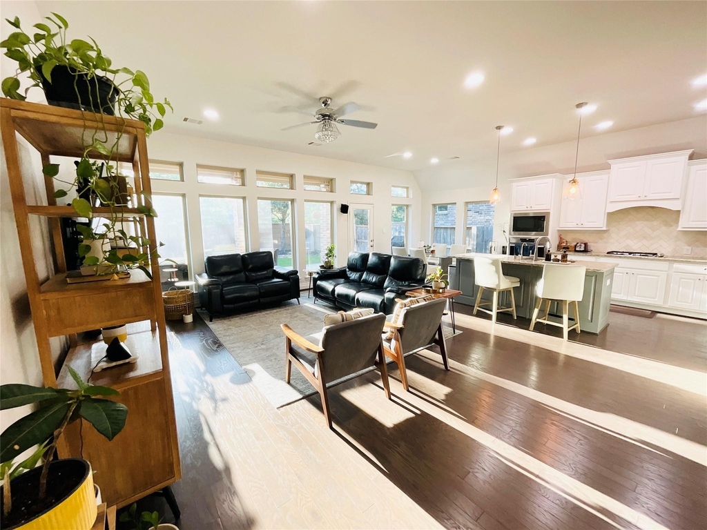 2507 Elmwood Trail - Photo 14