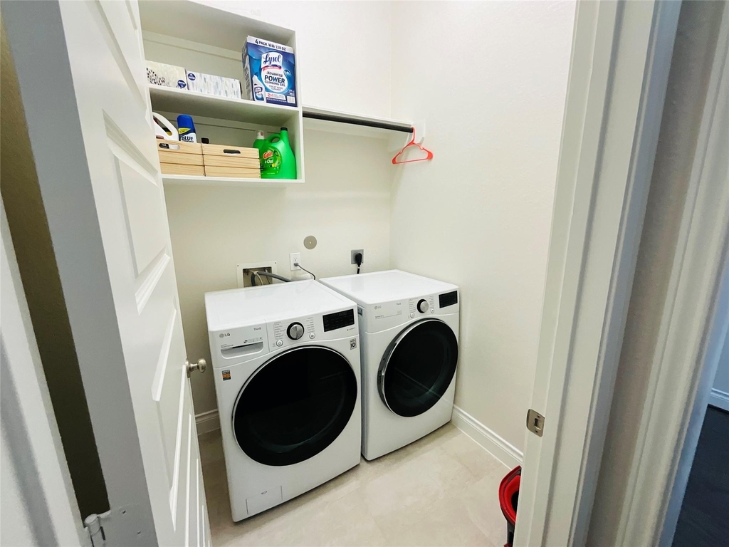 2507 Elmwood Trail - Photo 9