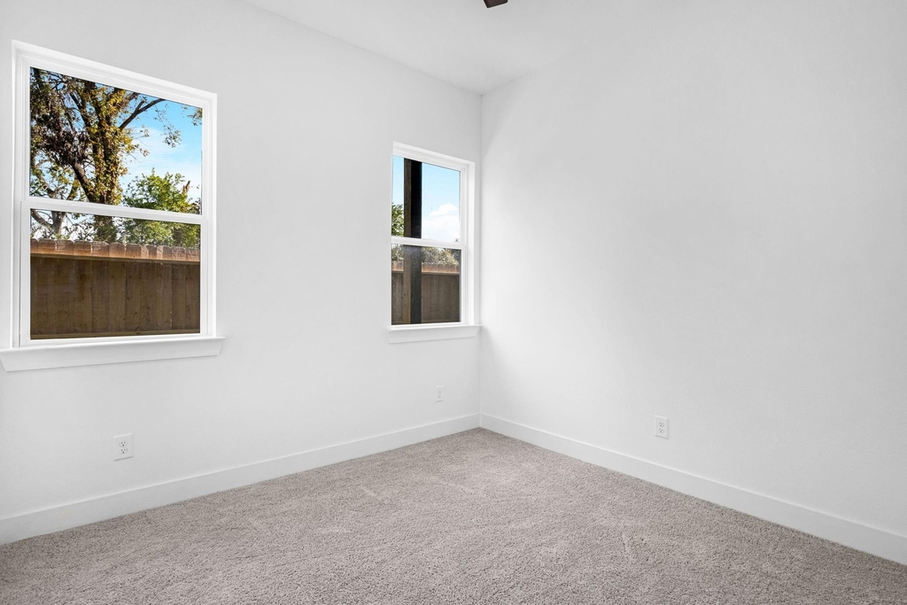 768 Lucky Street - Photo 22