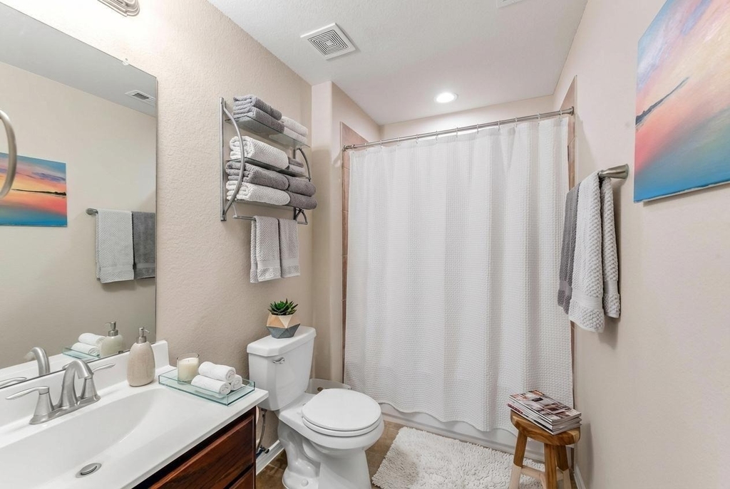 512 Forest Village Circle - Photo 27
