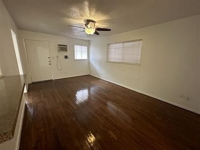 4921 Crawford Street - Photo 2