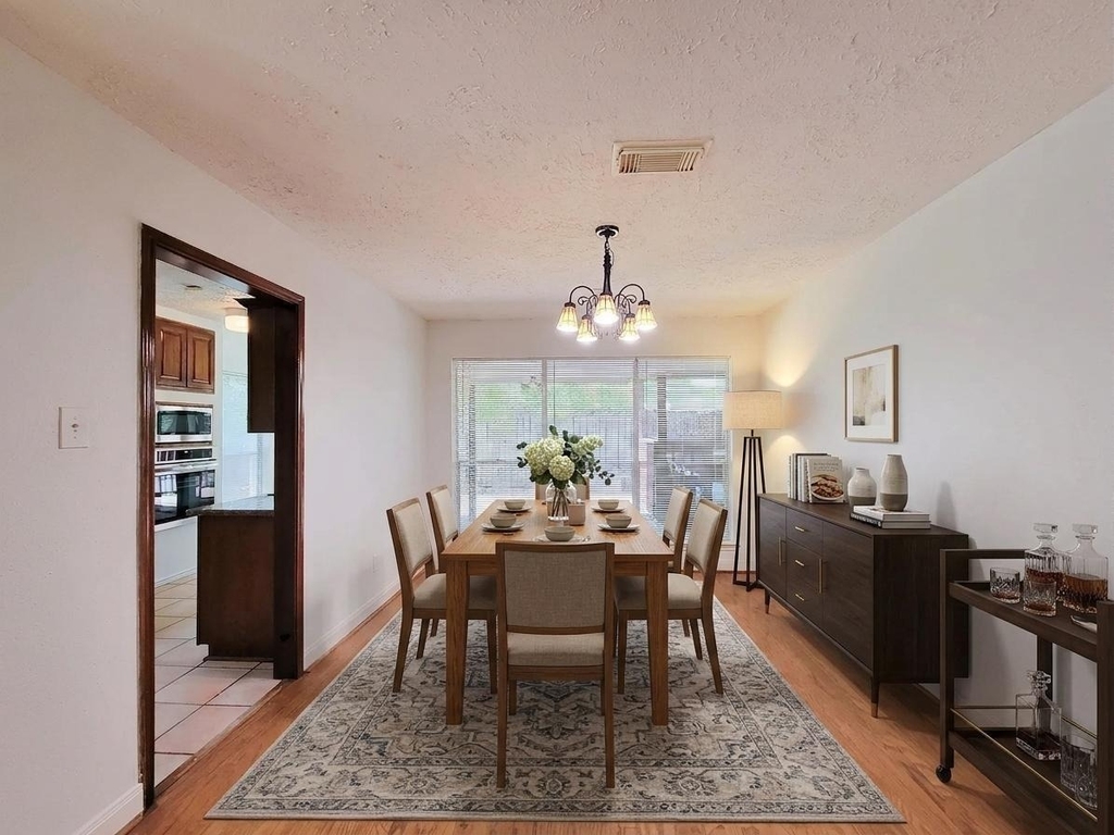 2030 Creek Valley Lane - Photo 5