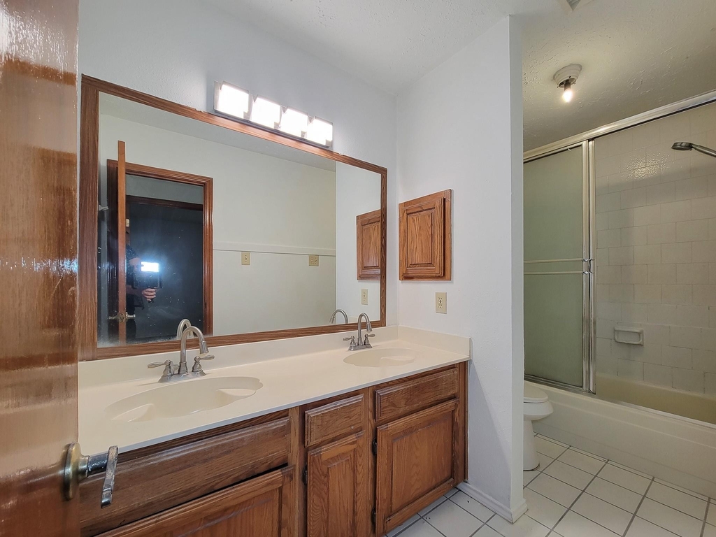 2030 Creek Valley Lane - Photo 42