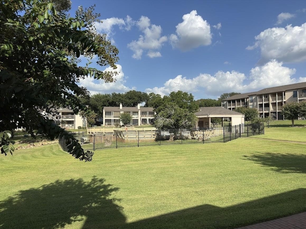 203 Lakeview Terrace - Photo 25