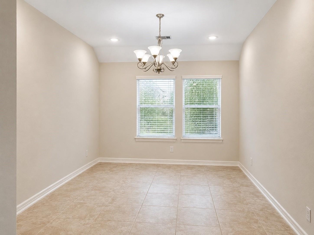 10306 Hartfield Bluff Lane - Photo 5