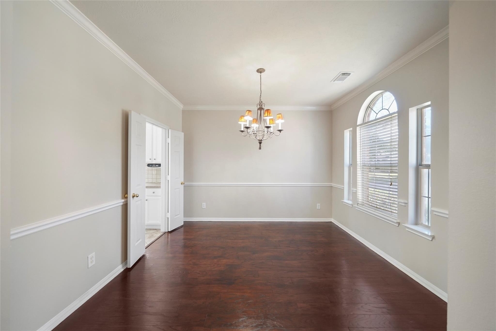5602 Beaver Pass Lane - Photo 4