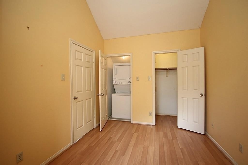 814 Knox Street - Photo 17