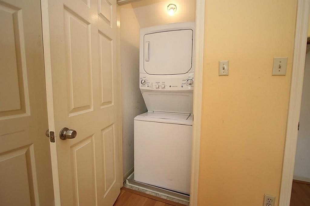 814 Knox Street - Photo 15