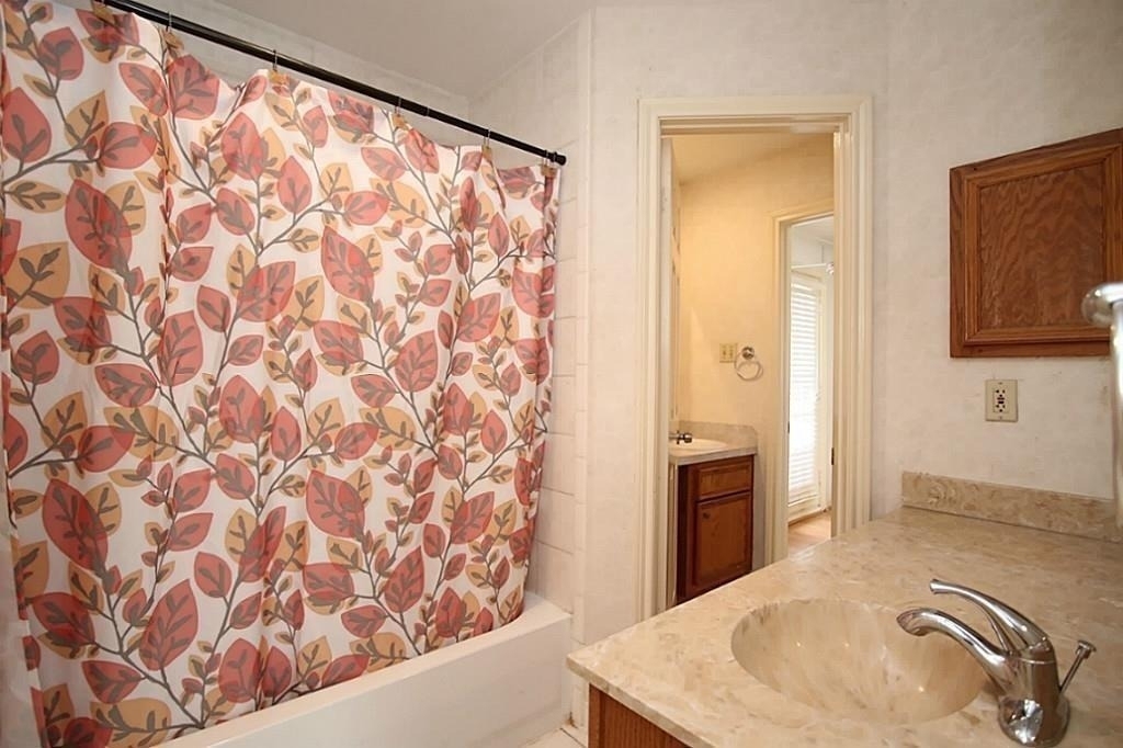 814 Knox Street - Photo 23