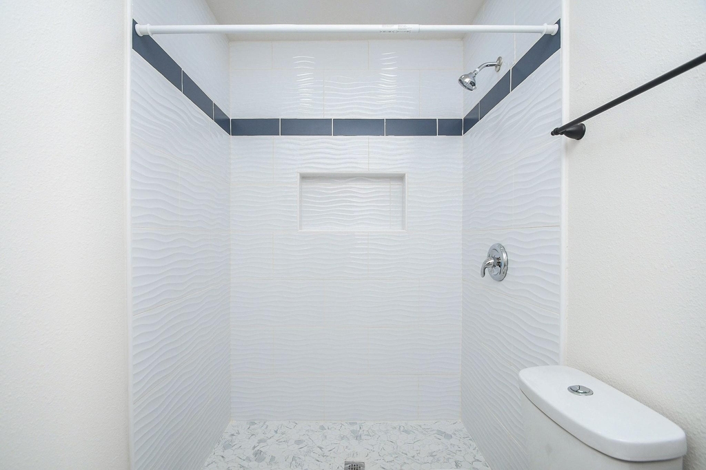 6306 Spruce Manor Lane - Photo 17
