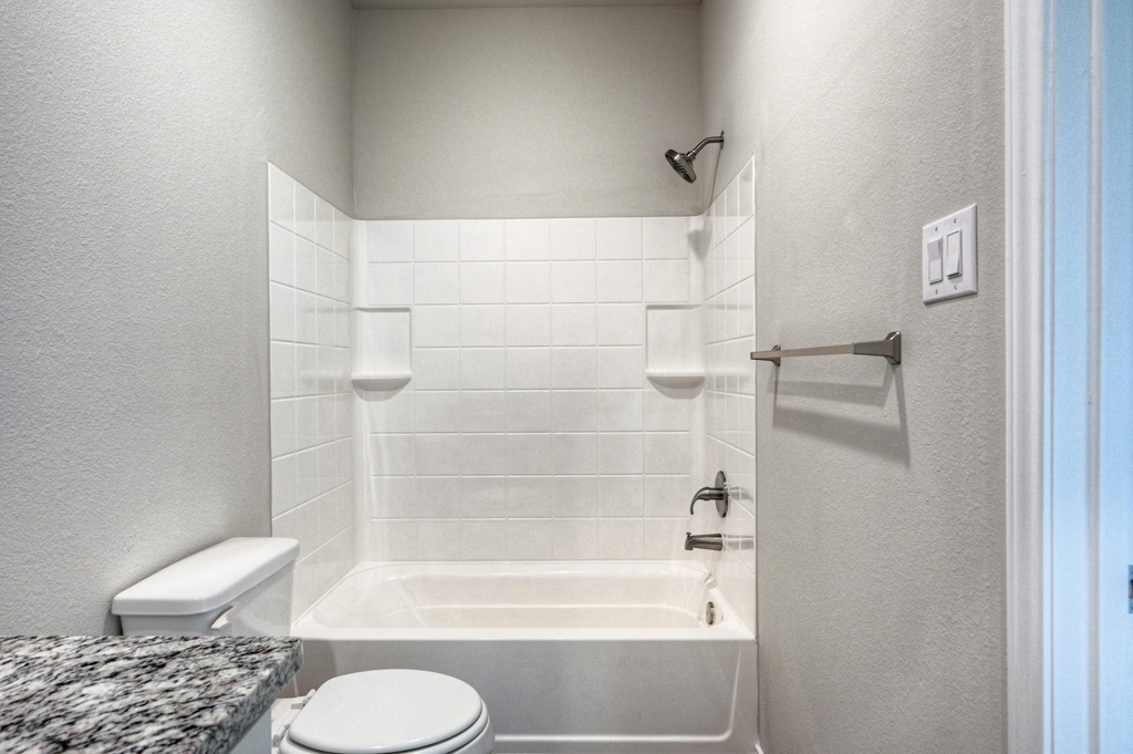 11604 Vistawood Street - Photo 17