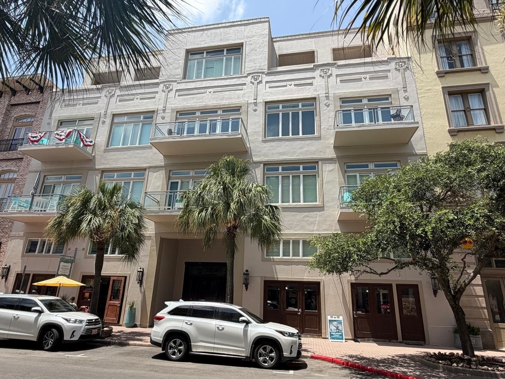 2208 Post Office Street - Photo 2